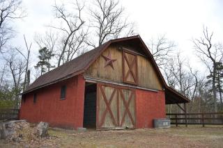 5682_our_barn.jpg