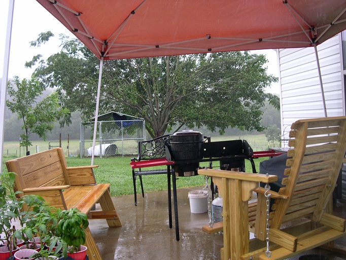 Canning tomatoes in the rain 1 Sep 2017.JPG