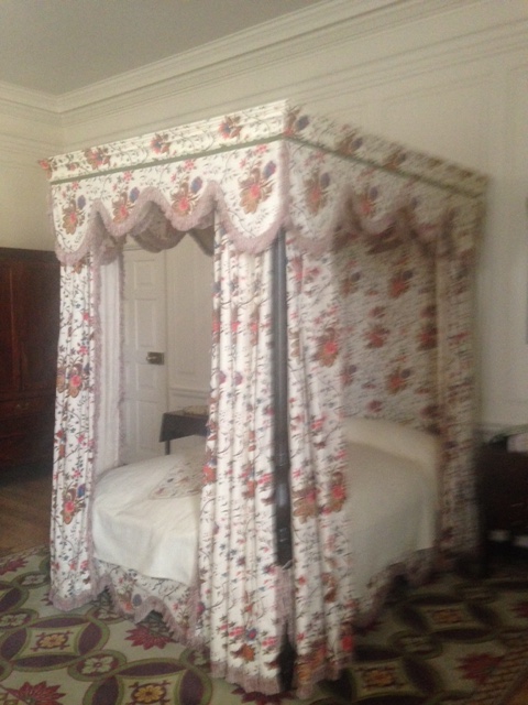 Colonial bed.jpg