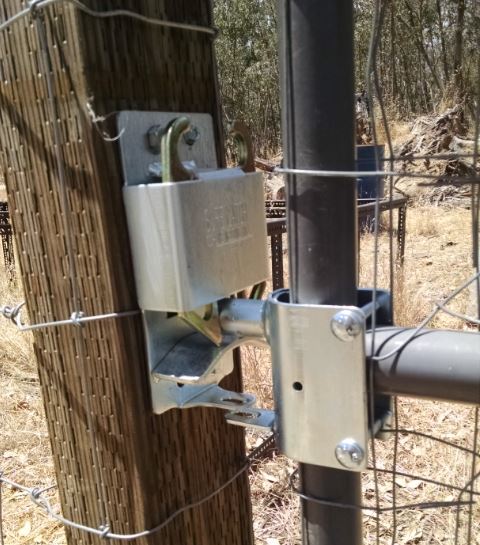 How do I keep the gate closed? | Page 2 | BackYardHerds - Goats, Horses ...