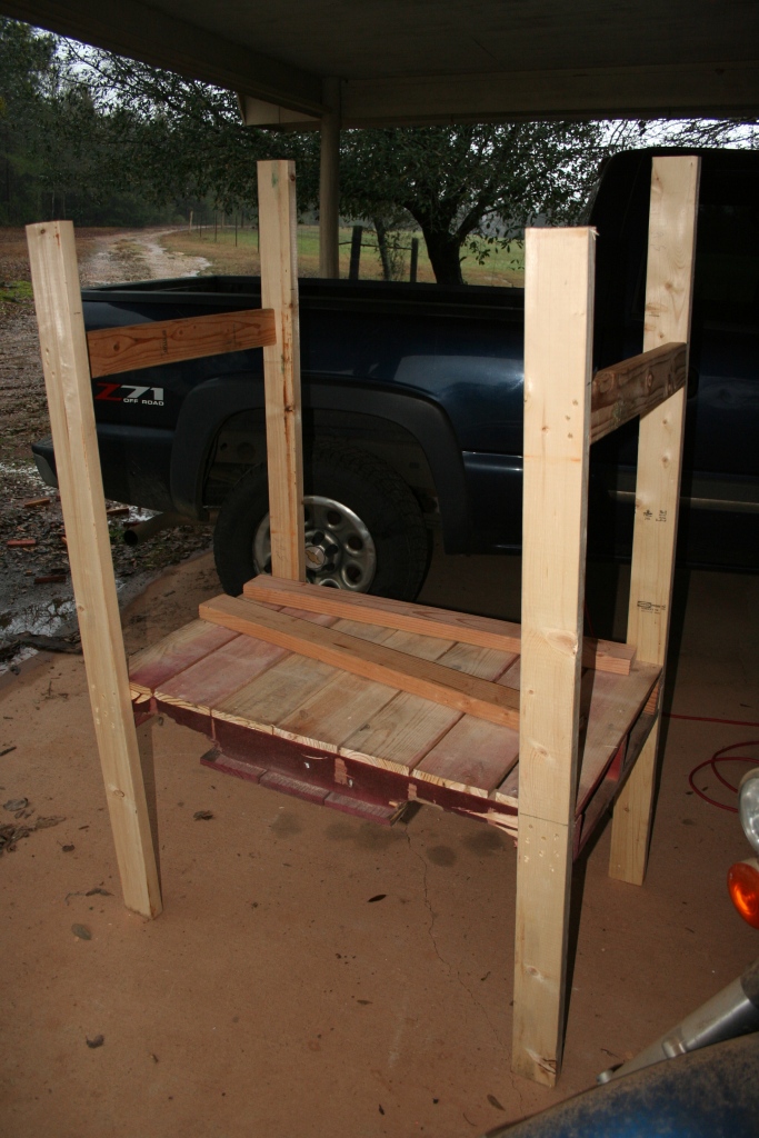 Goat hay feeder 1.JPG