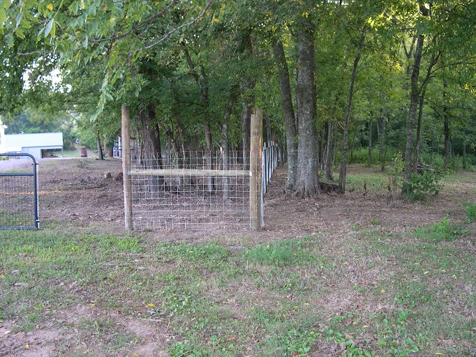 Goat pen east side2 9_10_2016.JPG