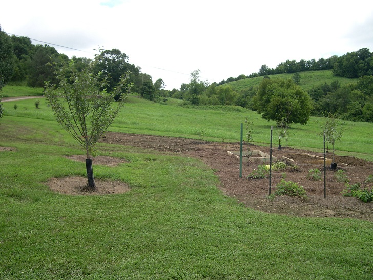 Orchard terraces c Aug 2016.JPG